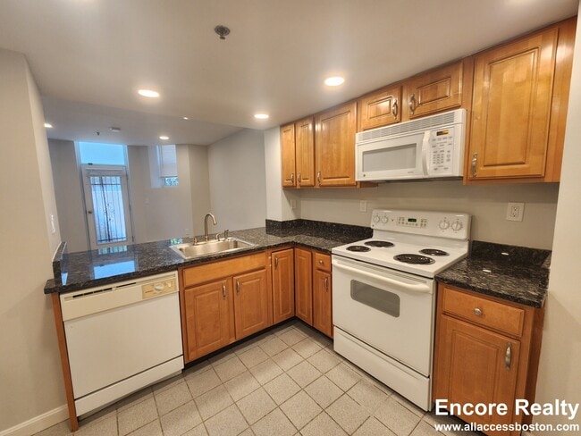 Photo - 52 Queensberry St