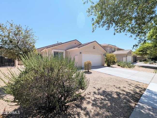 13959 W Country Gables Dr