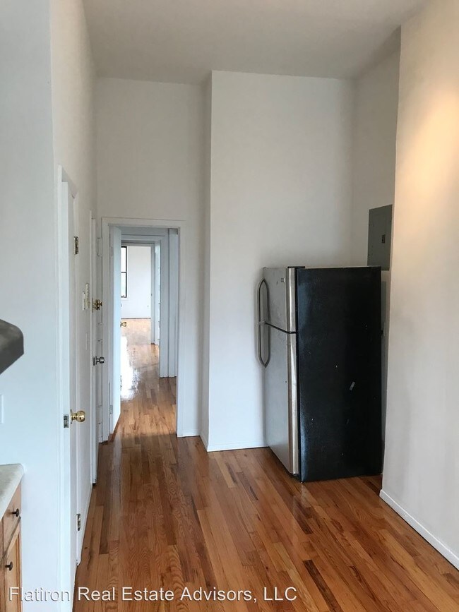 Photo - 146 Wythe Ave