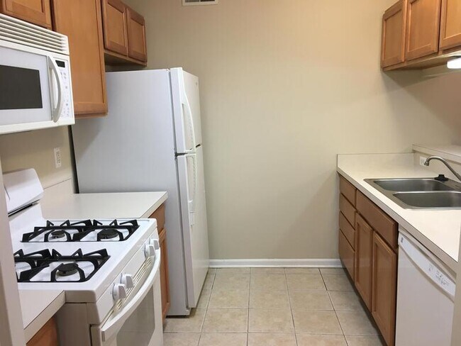 Photo - 2792 S Knightsbridge Cir Unit Entire