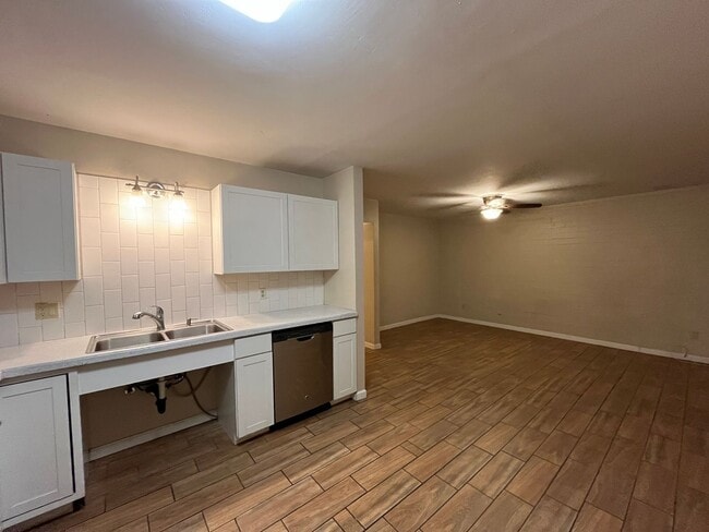 Photo - 2 Bedroom Nearby ASU!!