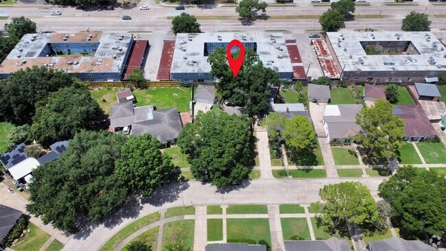 Building Photo - 9126 Troulon Dr Rental