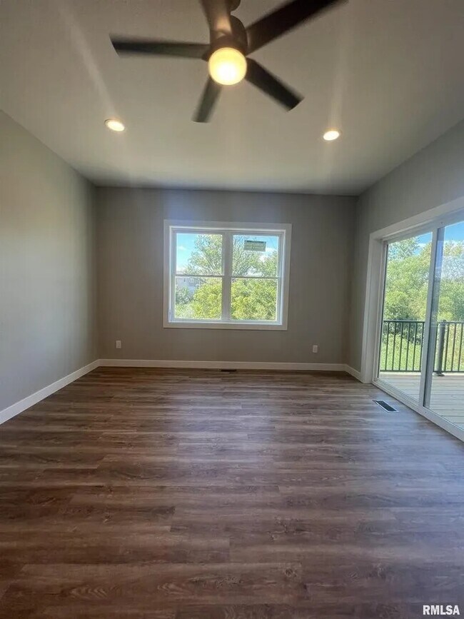 Photo - 5246 Pandit Dr