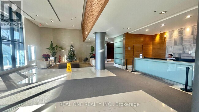 Photo - 2885 Bayview Ave Unité 711