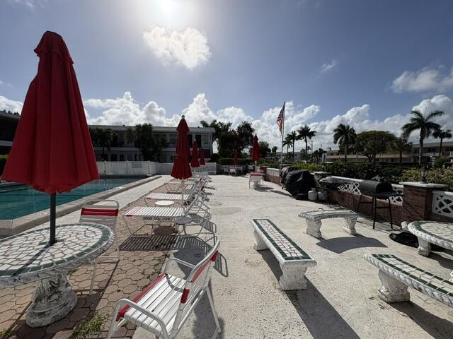 Photo - 1150 Atlantic Shores Blvd Unidad 611