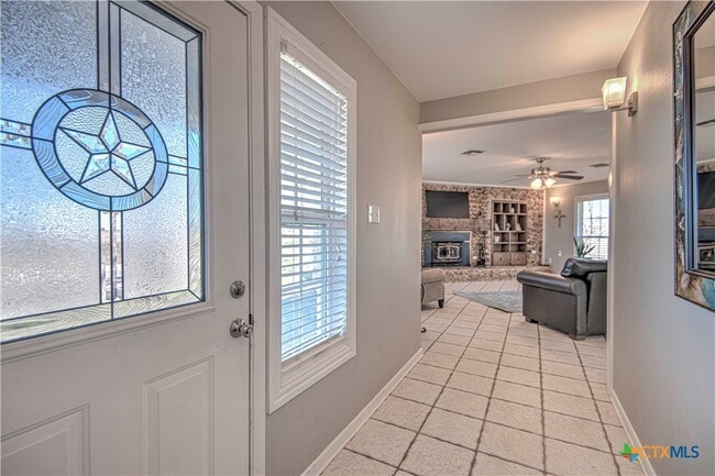 Photo - 1667 Primrose Trail