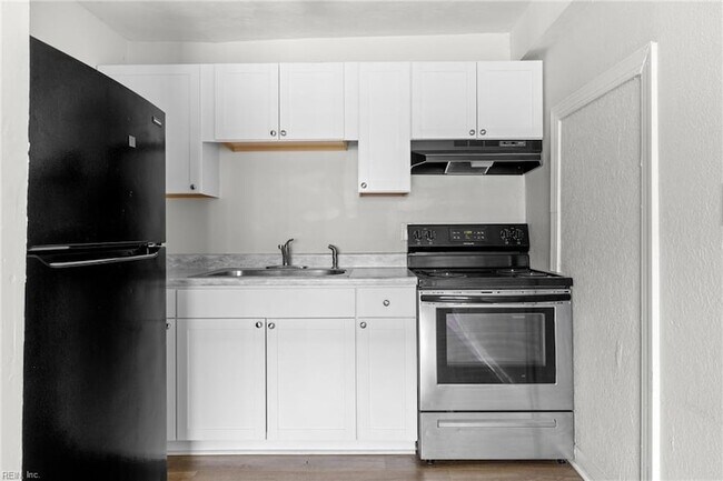 Photo - 200 Pullman Ave Unit 5