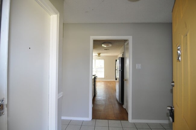 Photo - 616 Mountain Laurel Ln