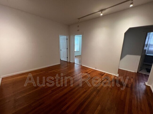 Photo - 6041 Waterman Blvd Unit 1SW