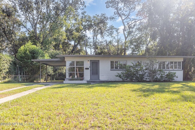 Building Photo - 6022 Sudbury Ave