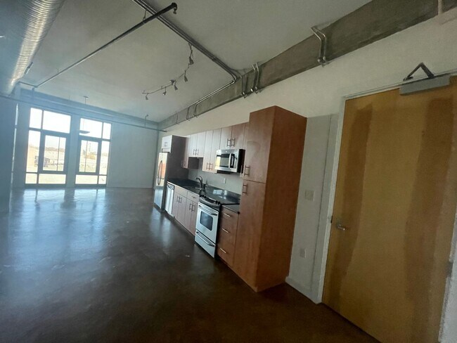 Photo - The Rotunda! 415 St. Pauls Blvd #409