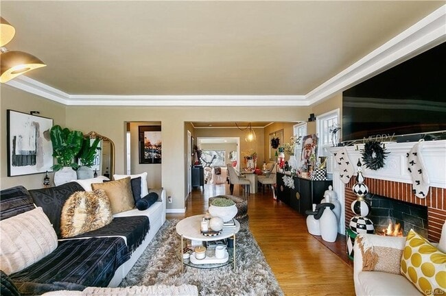 Photo - 3907 Edgehill Dr