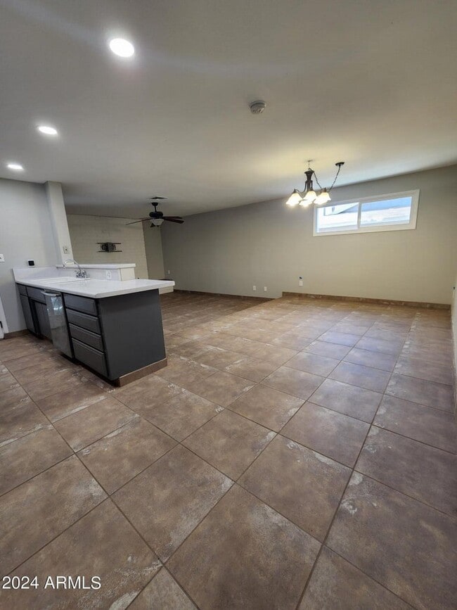 Photo - 8609 N 16th Ave