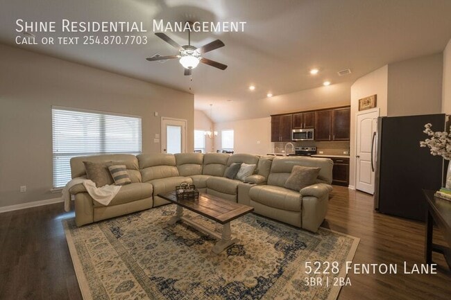 Photo - 5228 Fenton Ln