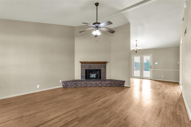 Photo - 556 Freestone Dr