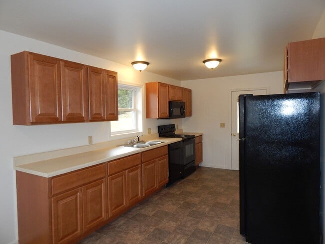 Photo - 274 Forge Rd