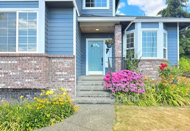 Photo - 7627 80th Ave NE