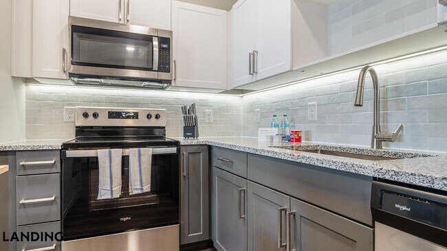 Photo - 2995 Railside Lp Unidad 4-316