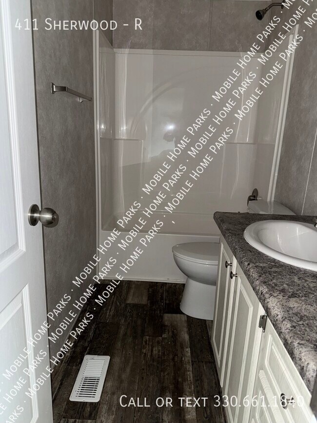 Photo - 411 Sherwood-R