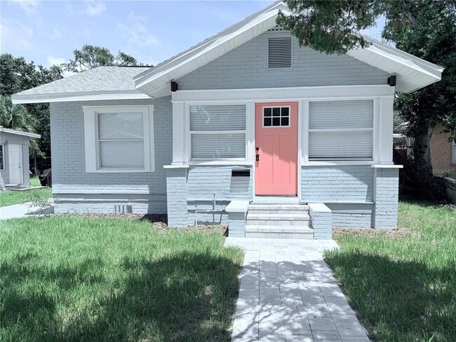 Building Photo - 1922 23rd St S Rental