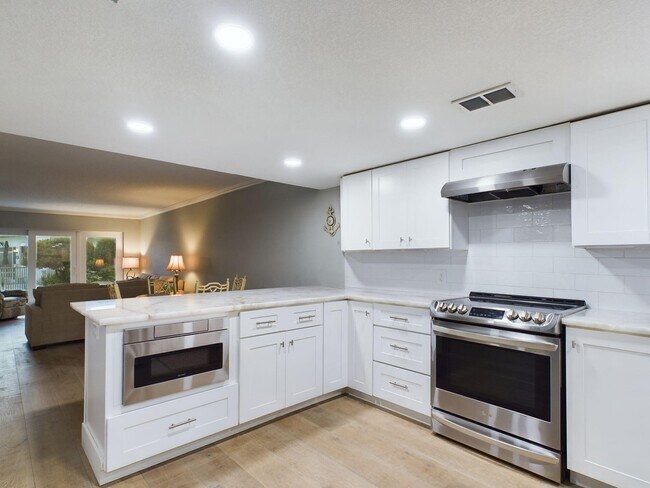 Photo - 151 Calhoun Ave Unidad 108