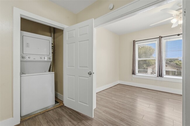 4201 Woodleigh St Unit 3