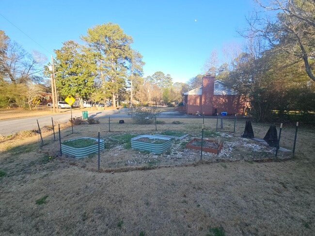 Photo - Mid Century For Lease/Walk to Downtown Smyrna