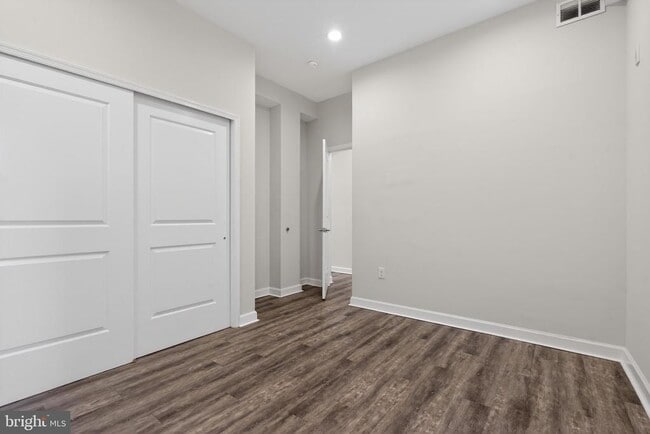 Photo - 980 N Marshall St Unit 1