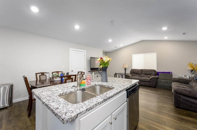 Photo - 1827 E 69th Ct N