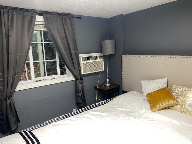 Photo - 1129 Magnolia Ave Unit 2