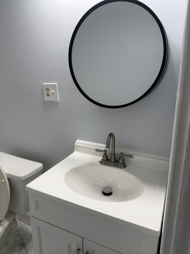 Photo - 3426 Woodburn Ave