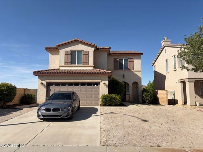 Building Photo - 2841 Hornbeam Rd
