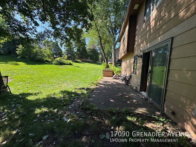 Photo - 17090 Grenadier Ave