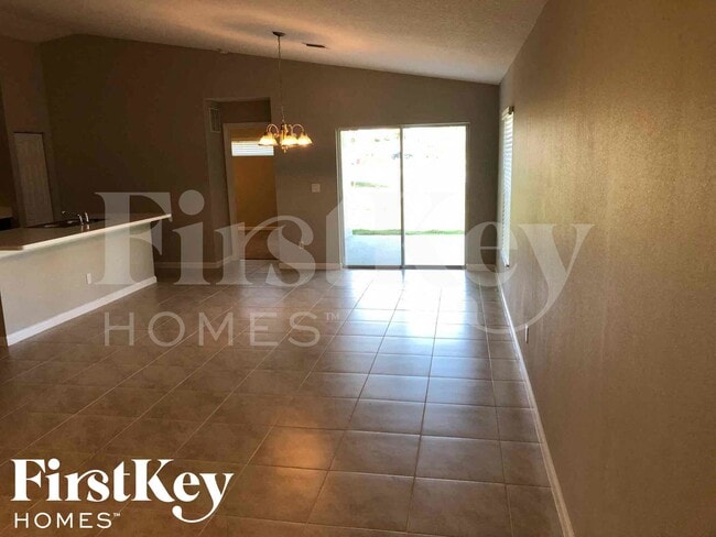 Photo - 2477 SW Aberdeen St