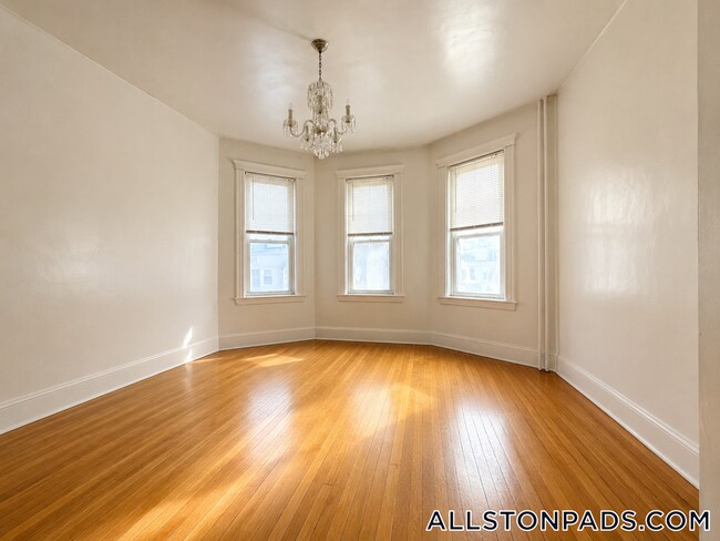 54 Brainerd Rd Unit 1
