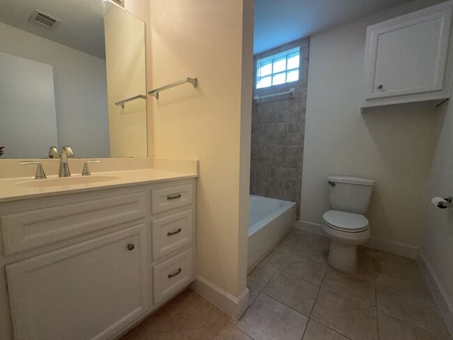 Photo - 8705 Bryam St