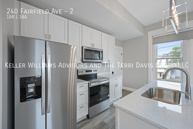 Photo - 240 Fairfield Ave Unit 2