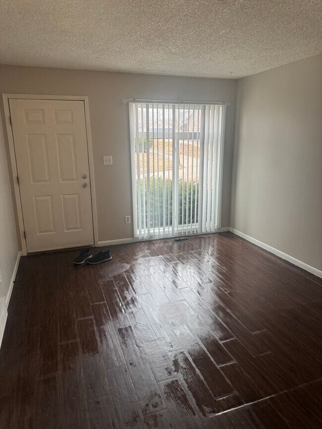 Photo - 927/929 Herold Avenue Unit 927