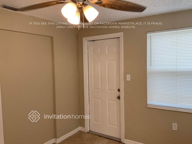 Photo - 3535 Latimer St