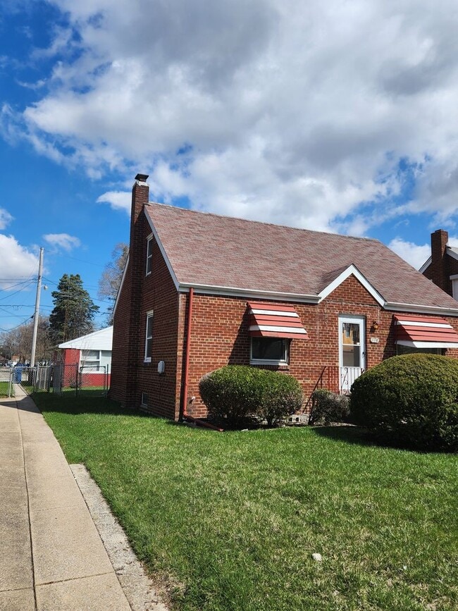 Photo - VOUCHER FREINDLY - COME SEE!!!!!!