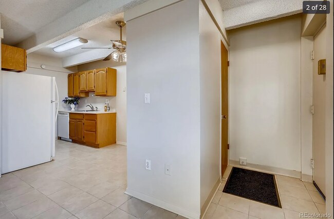 Photo - 800 W Belleview Ave Unit 204