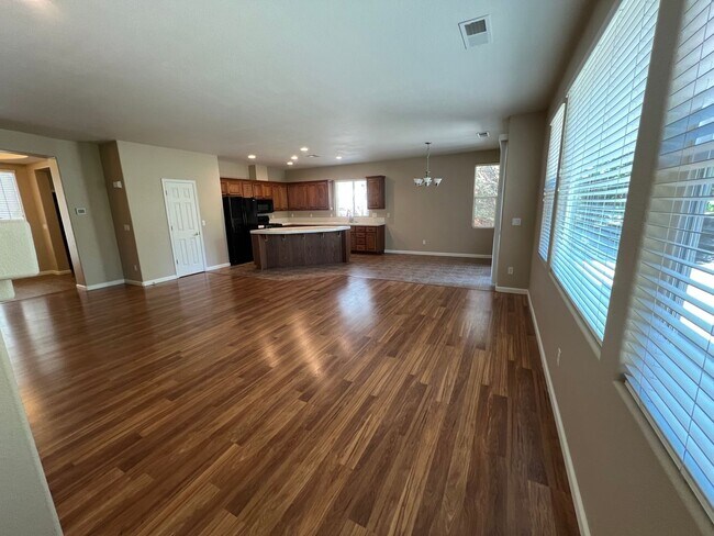 Photo - 7827 Morgan Pointe Cir