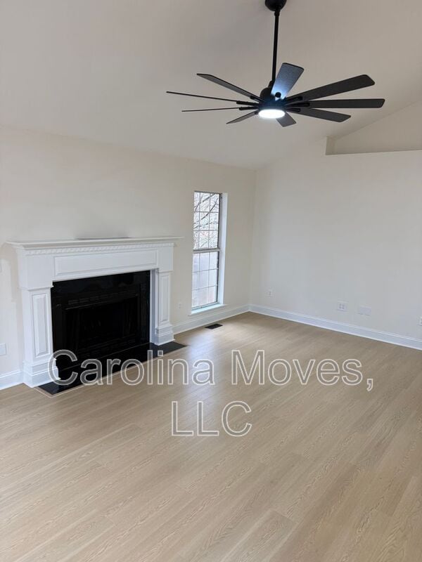 Photo - 506 Dunwoody Dr