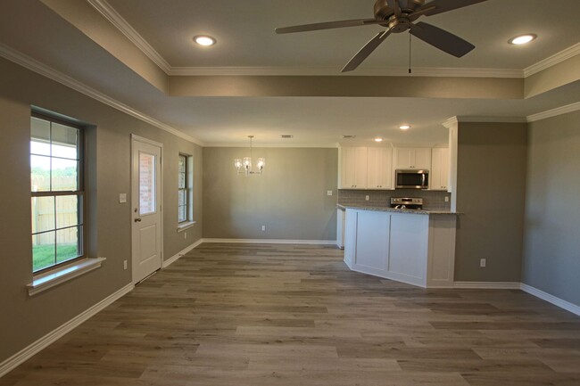Photo - Beautiful 3 Bedroom 2 Bathroom Townhouse i... Unidad 6003