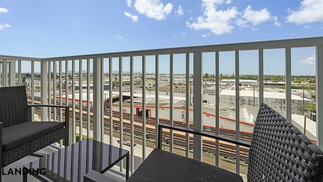 Photo - 1025 E 25th St Unit 626