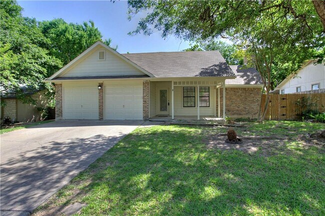 Photo - 2105 Oxford Blvd