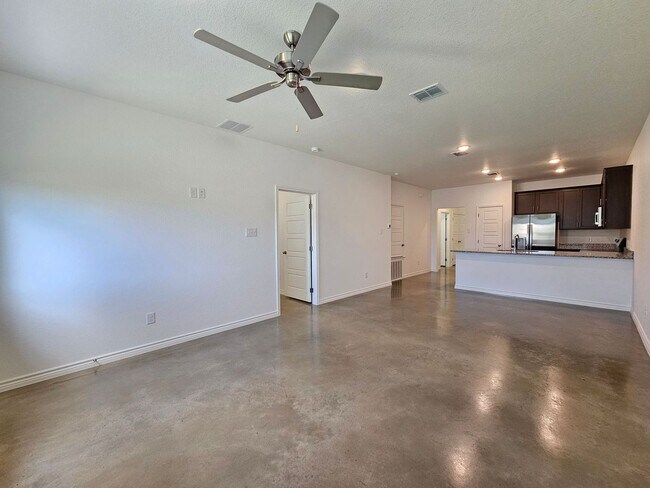 Photo - 604 Pacific Crest Trl Unit 604 Pacific Crest Trl - B