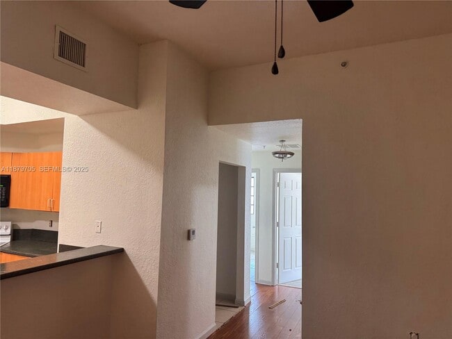 Photo - 2851 Riverside Dr Unit 203-N