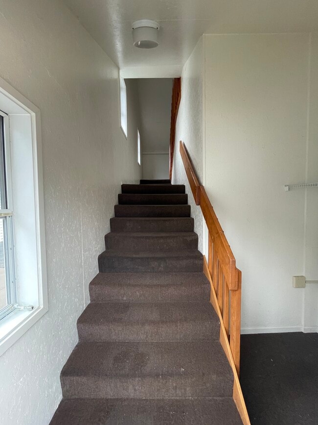 Photo - 521 N Badger Ave Unit Upper Level