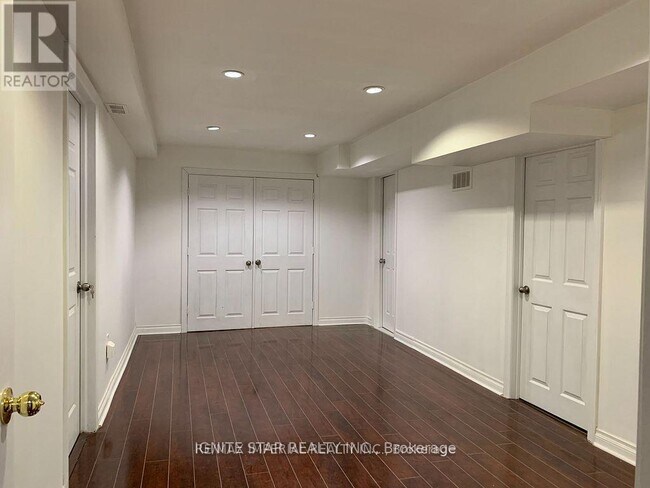 Photo - 3405 Colonial Dr